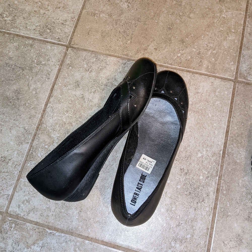 Lower East Side size 10 low heel slippers